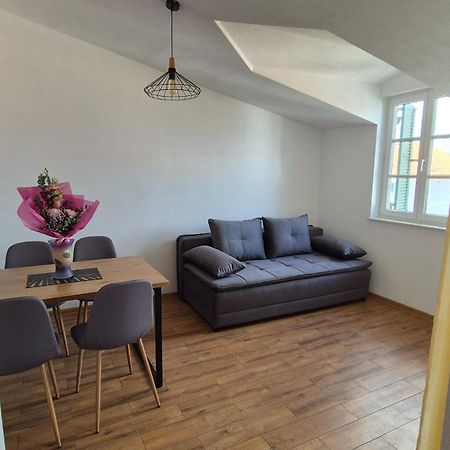 Vila Mateja โตรกีร์ ภายนอก รูปภาพ