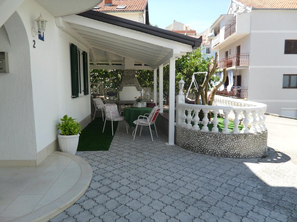 Vila Mateja โตรกีร์ ภายนอก รูปภาพ